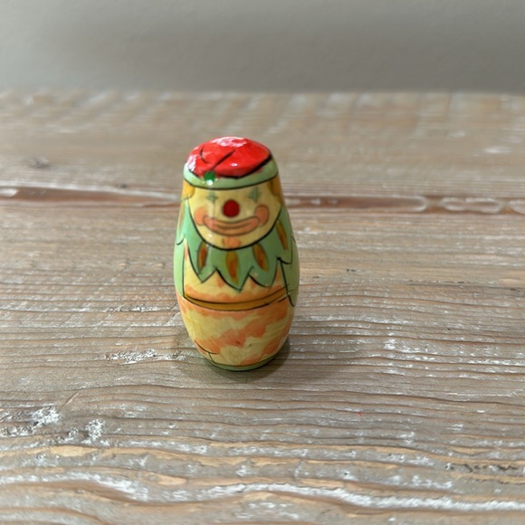 Vintage Authentic Models Holland Nesting Dolls - Picture 9 of 11